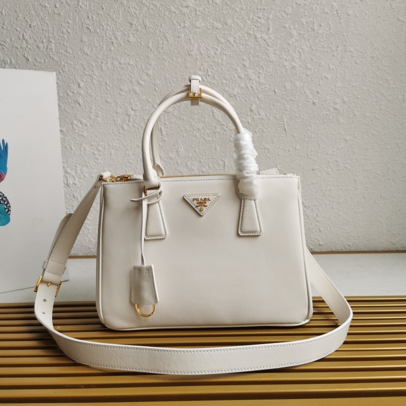 Pra*a top handle bags